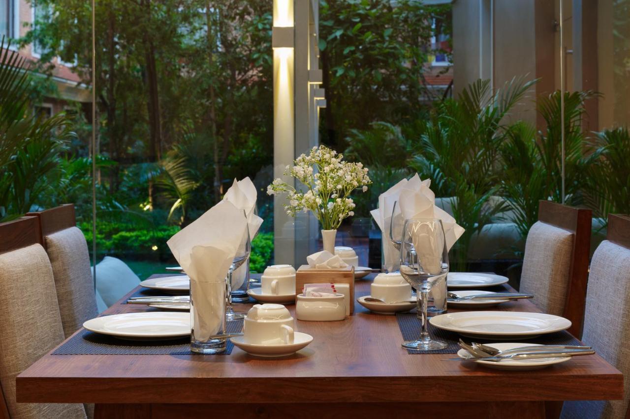 Hotel Thrive, A Tropical Courtyard Kathmandu Luaran gambar